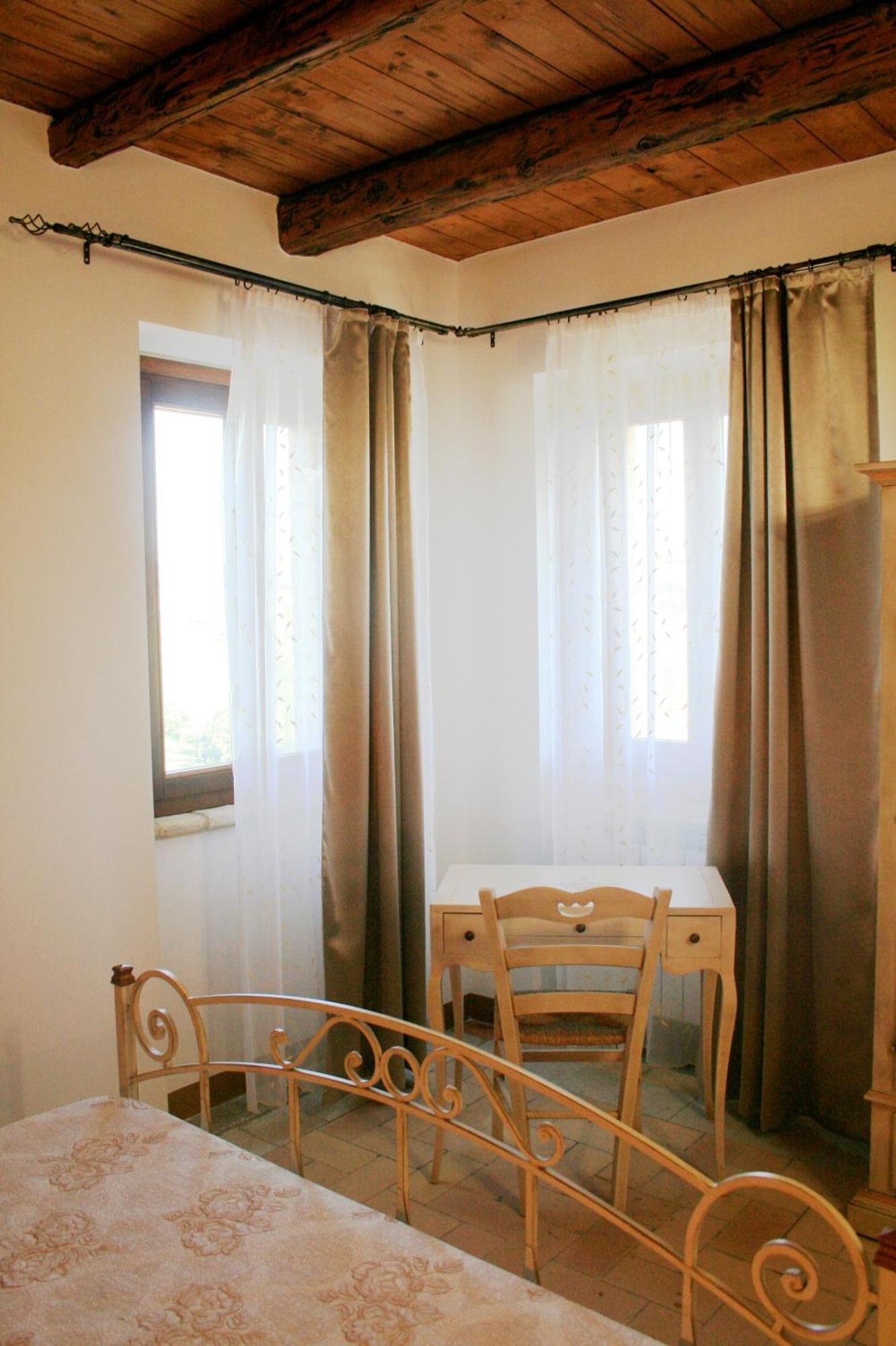 Agriturismo Fara Ξενοδοχείο Montegiorgio Δωμάτιο φωτογραφία
