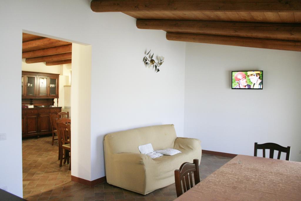 Agriturismo Fara Ξενοδοχείο Montegiorgio Εξωτερικό φωτογραφία