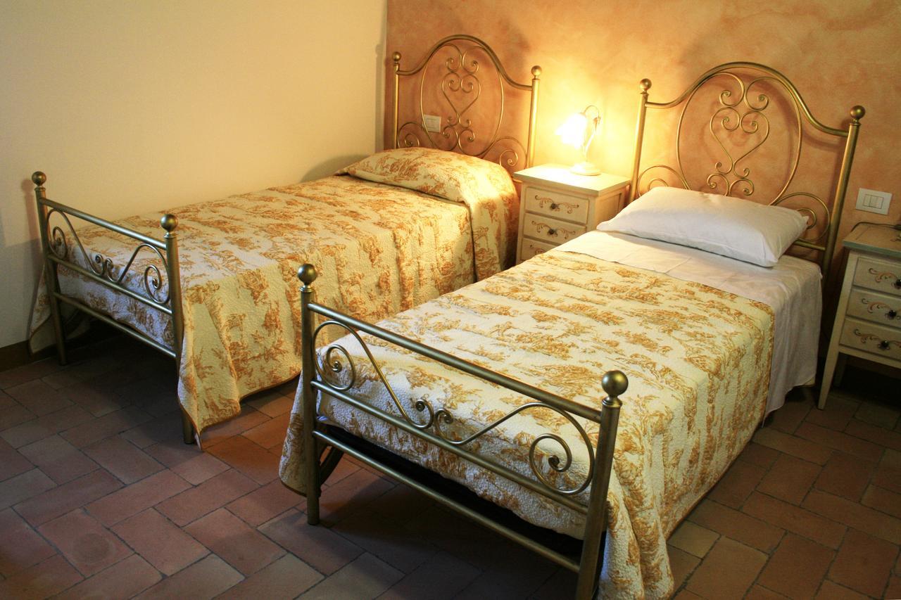 Agriturismo Fara Ξενοδοχείο Montegiorgio Δωμάτιο φωτογραφία